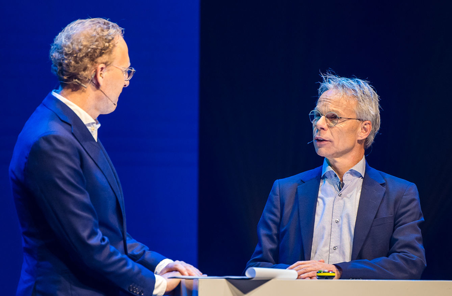 Foto: Accountantsdag 2023 Rens de Jong in gesprek met Kris Douma