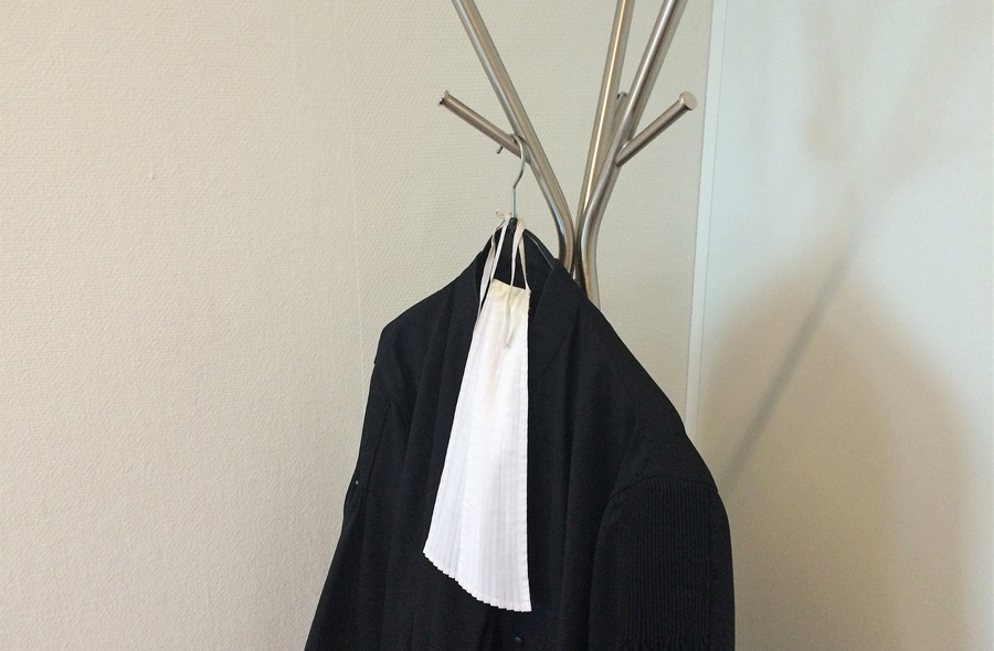 Foto: toga aan kapstok